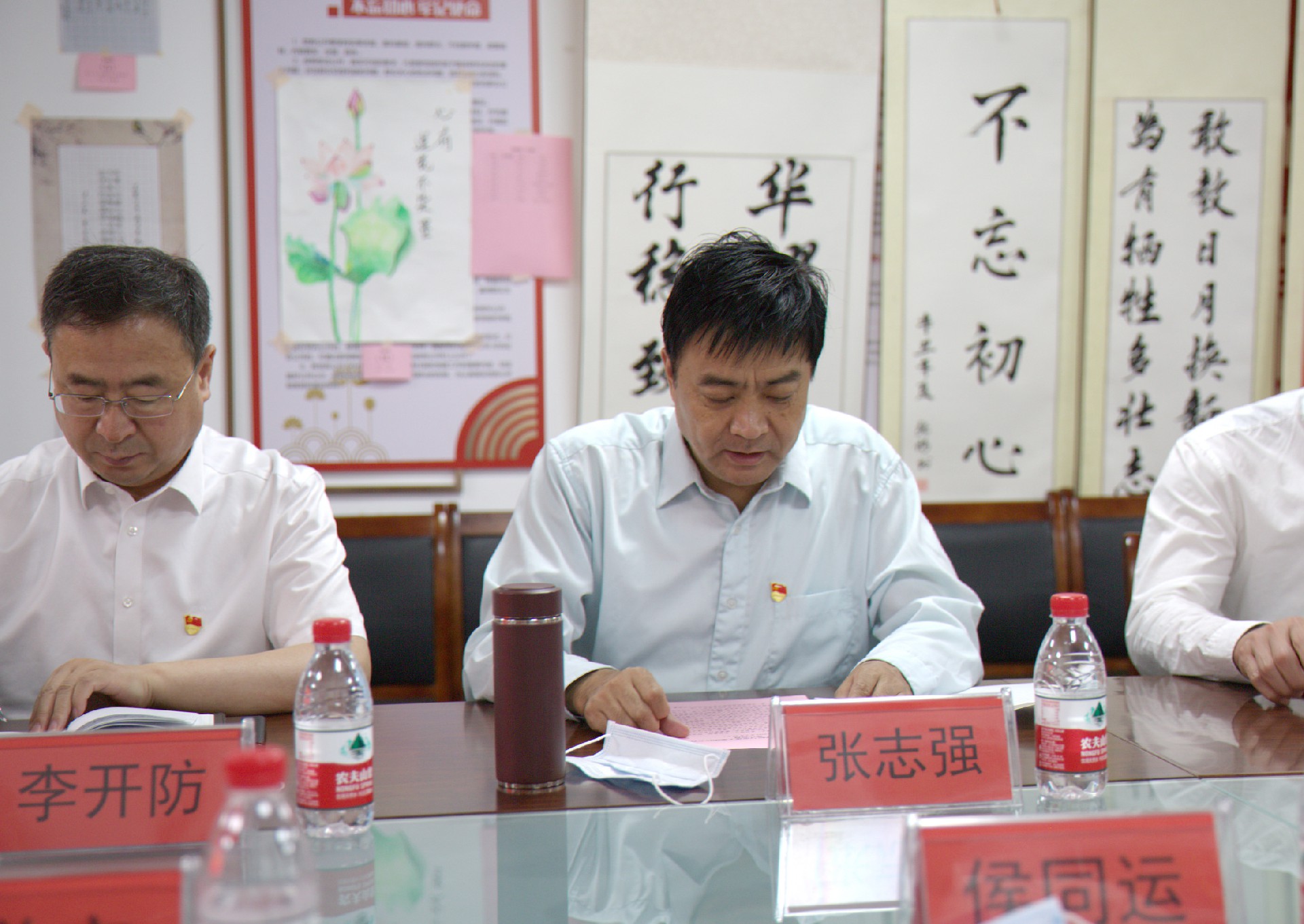 1653305355739843.jpg 4.jpg